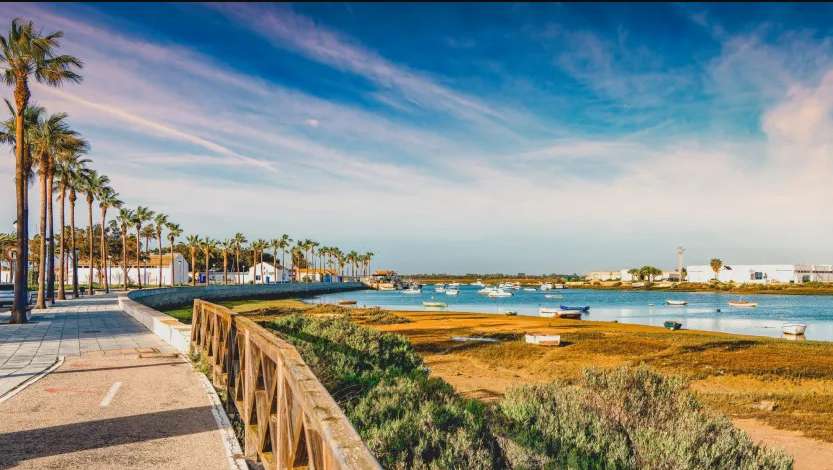Chiclana 2023, un Destino Turístico en Pleno Esplendor