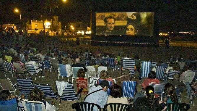 El verano en Chiclana, un atractivo también cultural